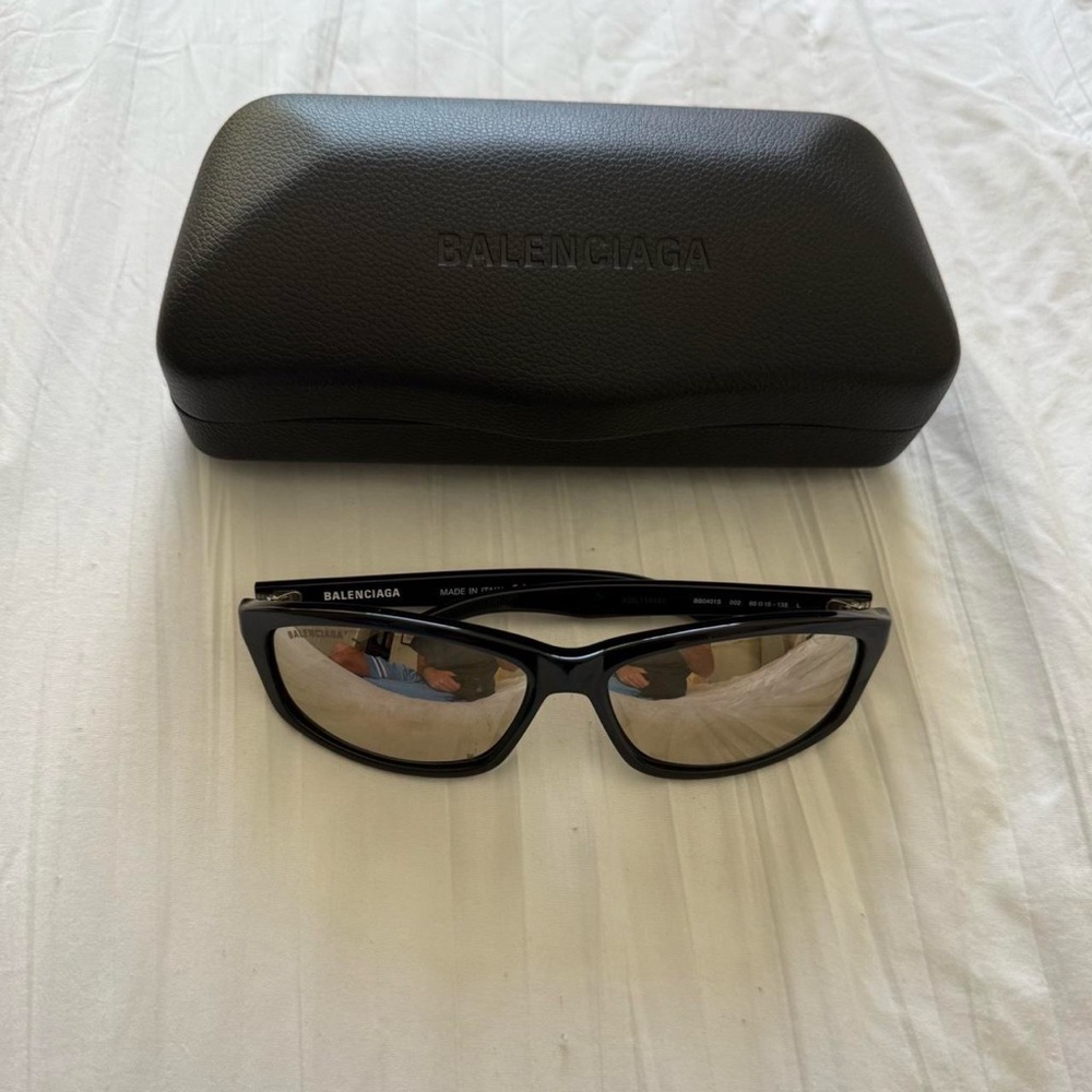 Balenciaga Neo Oval 2.0 Sunglasses